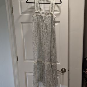 Doen nightgown EUC Size XS